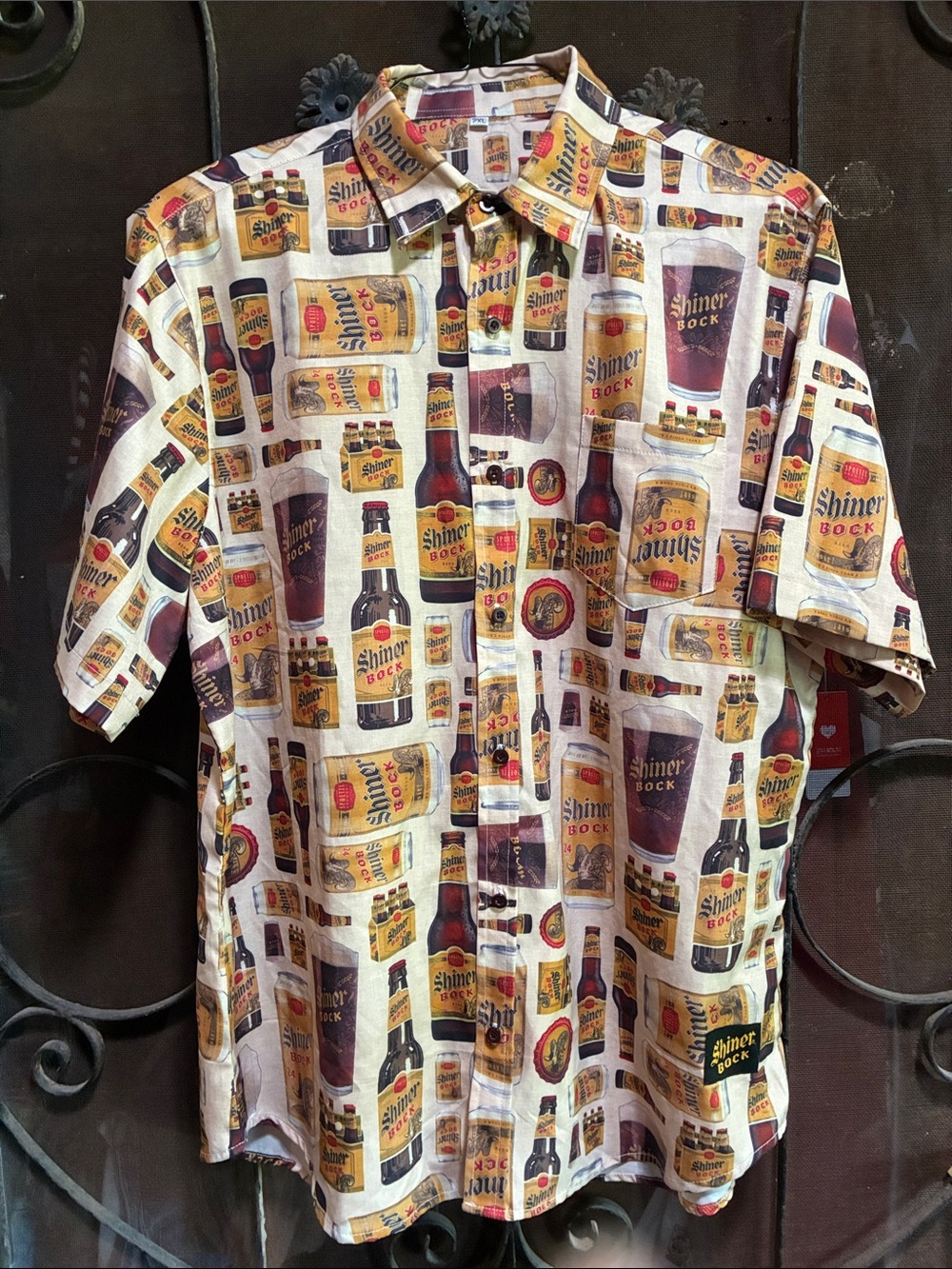 Short-Sleeve Button-Down Shirt in Cream and Brown
